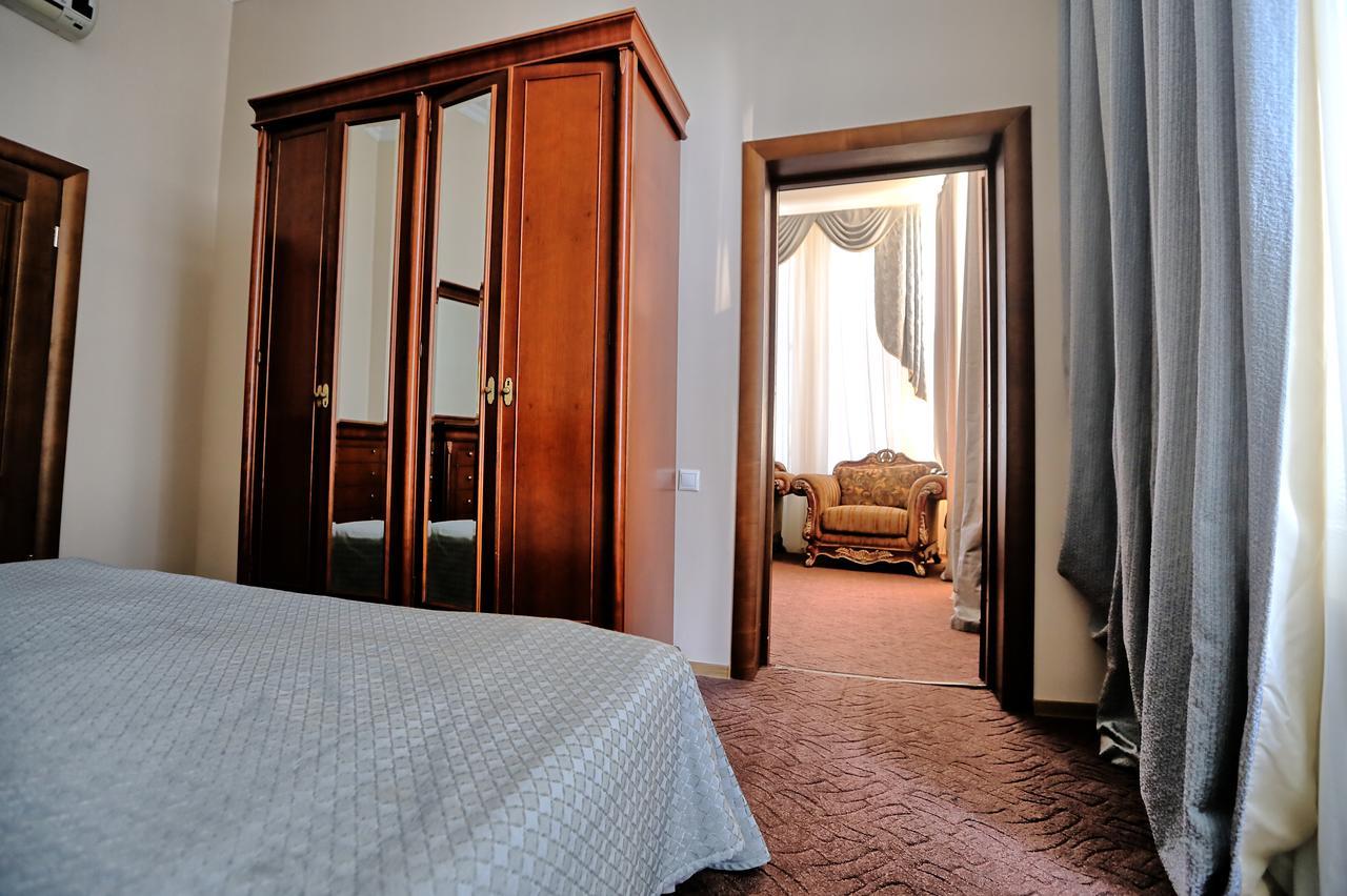 Ritsa Hotel Sukhumi Luaran gambar