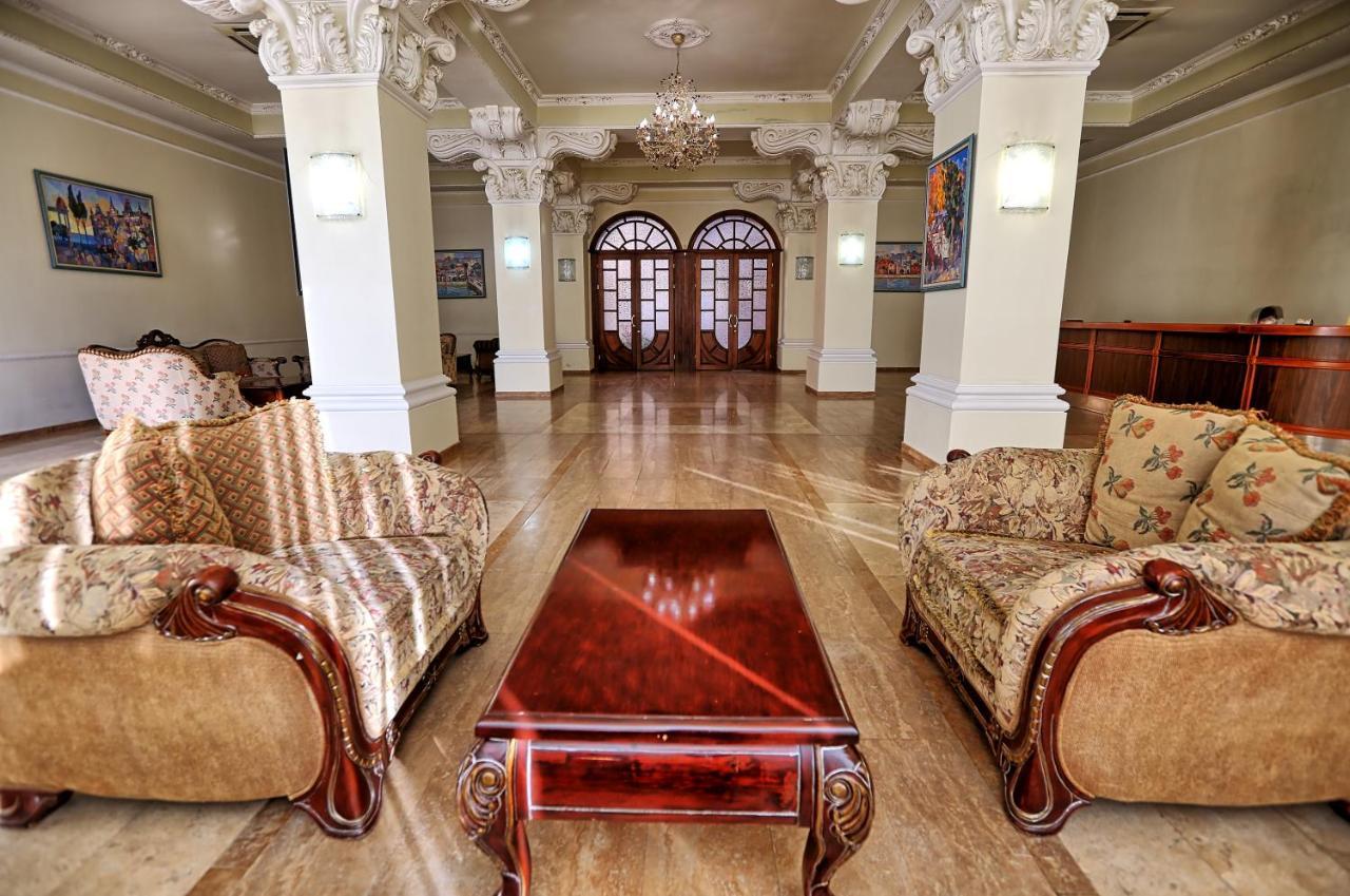 Ritsa Hotel Sukhumi Luaran gambar